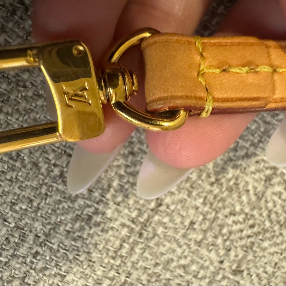 Authentic LOUIS VUITTON |  Vachetta Leather Crossbody Strap | Natural Tan - Picture 6 of 8
